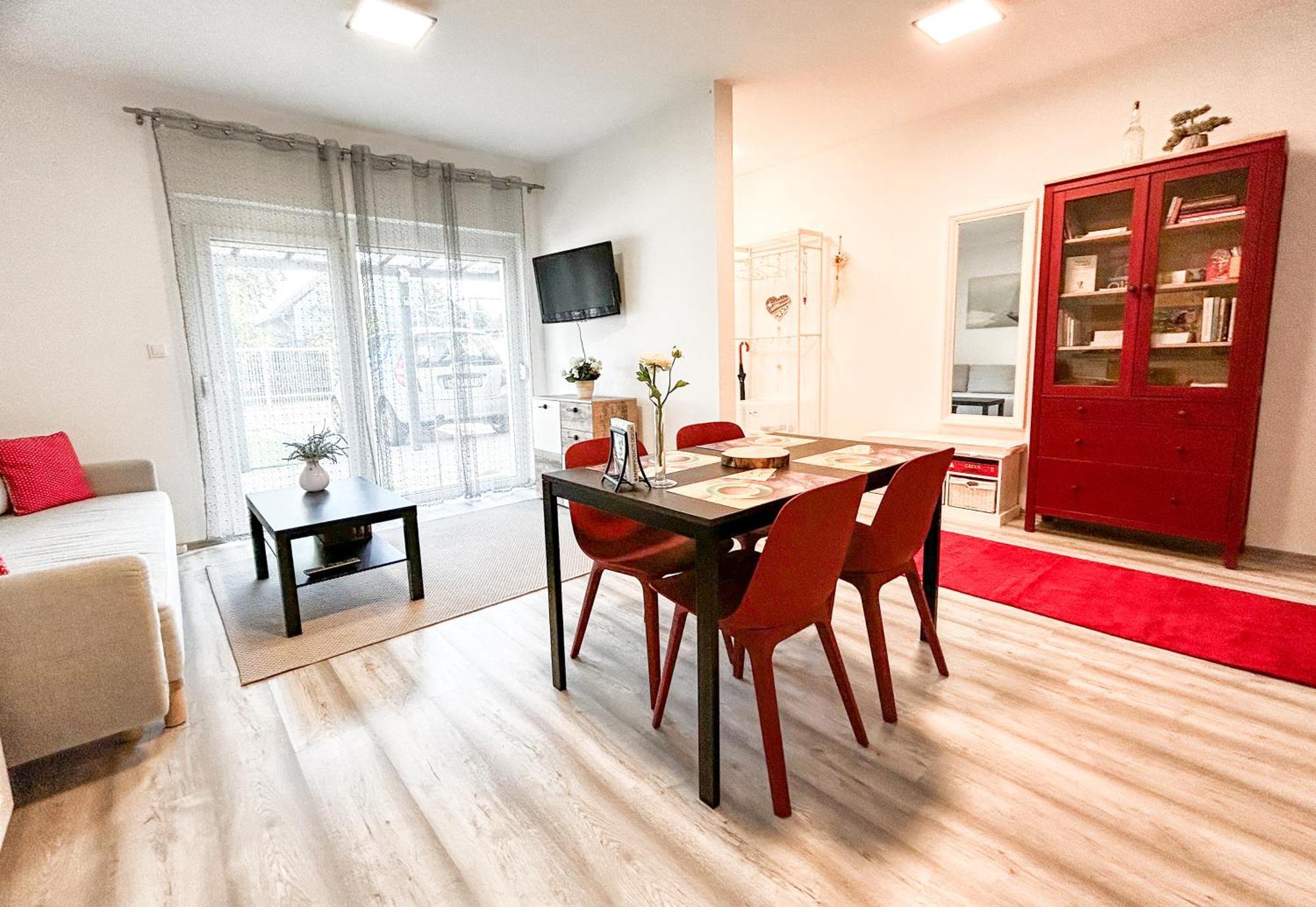 Komfort Home Bursport Bt. Haz Balatonfenyves Buitenkant foto